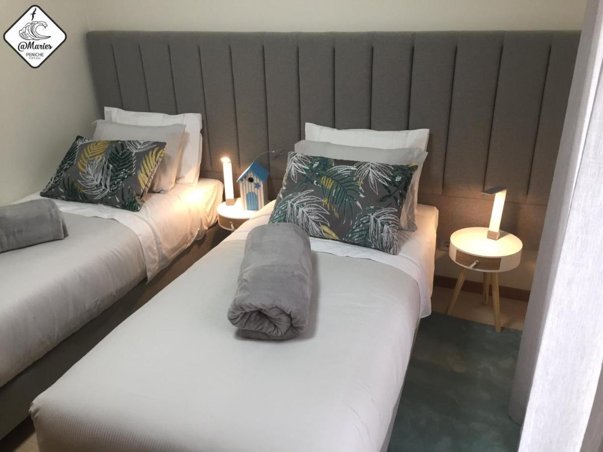 At Maries Beach House Peniche 1 ภายนอก รูปภาพ